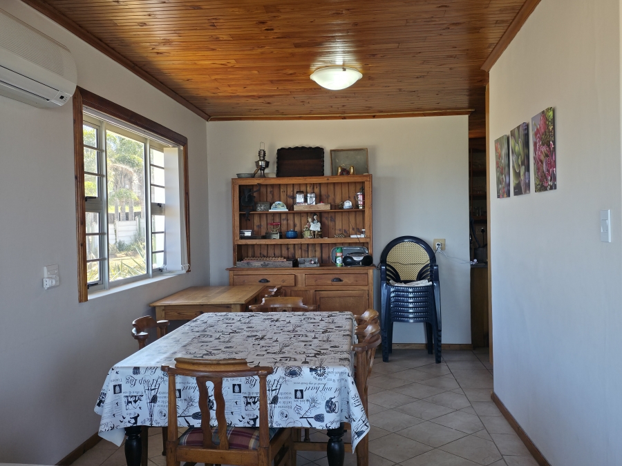 4 Bedroom Property for Sale in Noorsekloof Eastern Cape